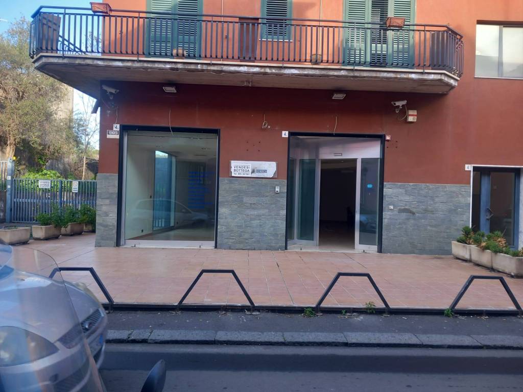 negozio in vendita a Catania