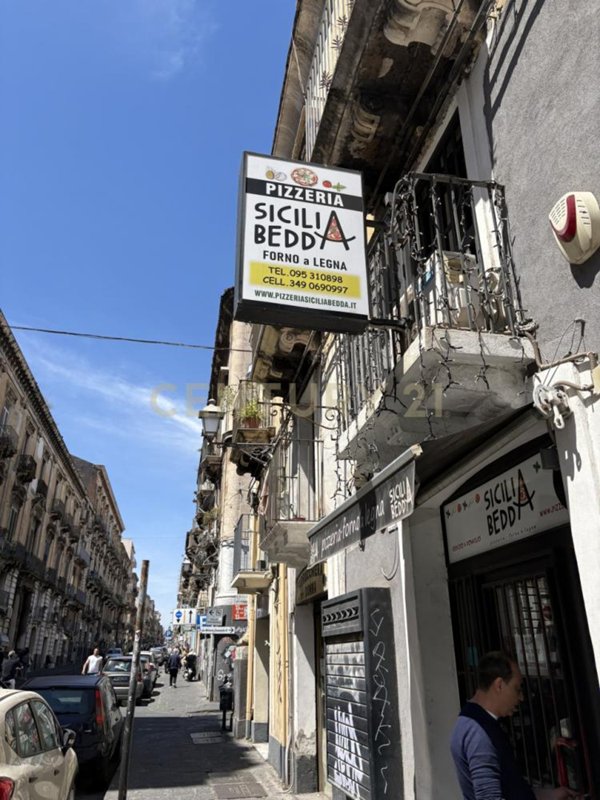 negozio in vendita a Catania in zona Centro Storico
