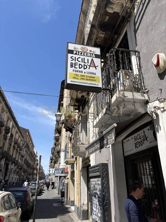 negozio in vendita a Catania in zona Centro Storico