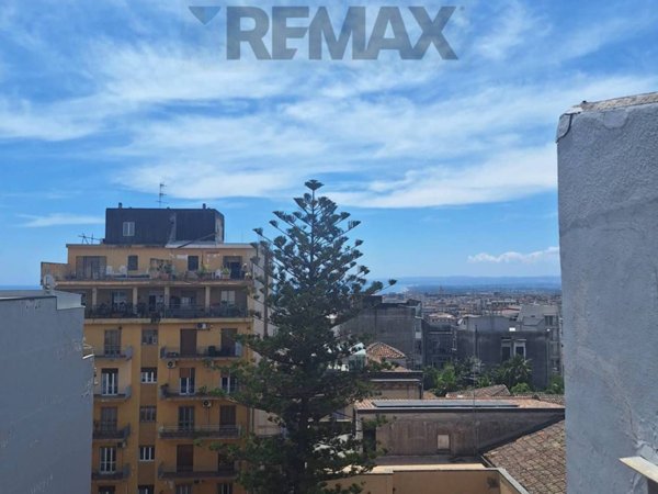 appartamento in vendita a Catania in zona Canalicchio