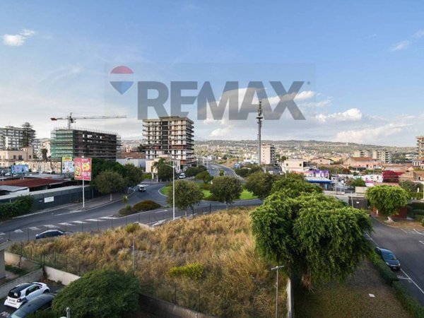 appartamento in vendita a Catania in zona Ognina