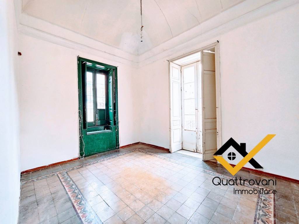 appartamento in vendita a Catania in zona Centro Storico