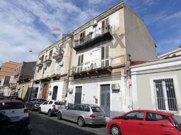 appartamento in vendita a Catania in zona Picanello