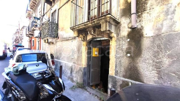 locale commerciale in vendita a Catania
