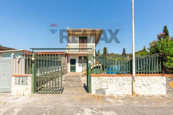 appartamento in vendita a Catania in zona Villaggio Delfino-Vaccarizzo