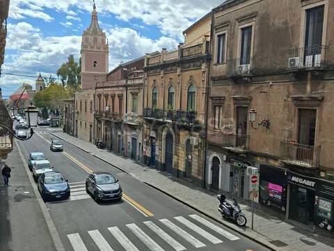 appartamento in vendita a Catania in zona Centro Storico