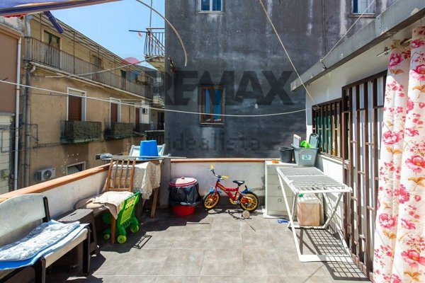 casa indipendente in vendita a Catania