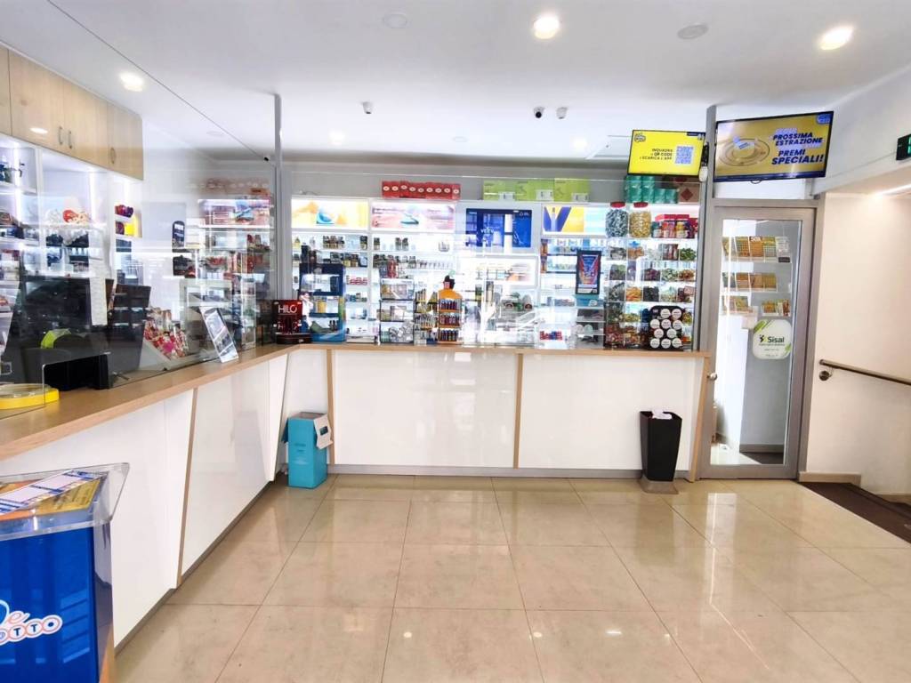 negozio in vendita a Catania in zona Centro Storico