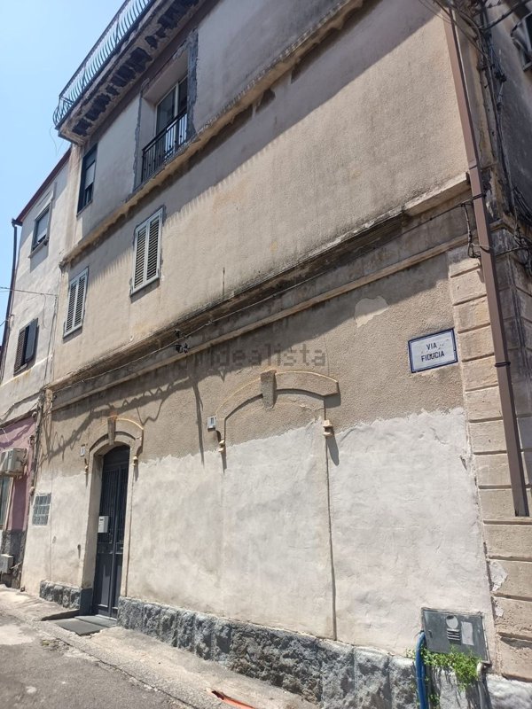 appartamento in vendita a Catania in zona Centro Storico
