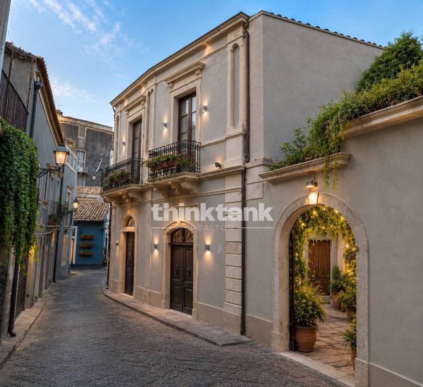 negozio in vendita a Catania in zona Centro Storico