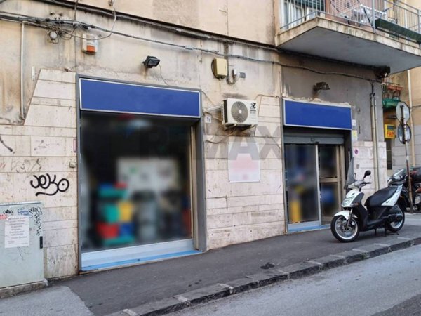 negozio in vendita a Catania in zona Picanello