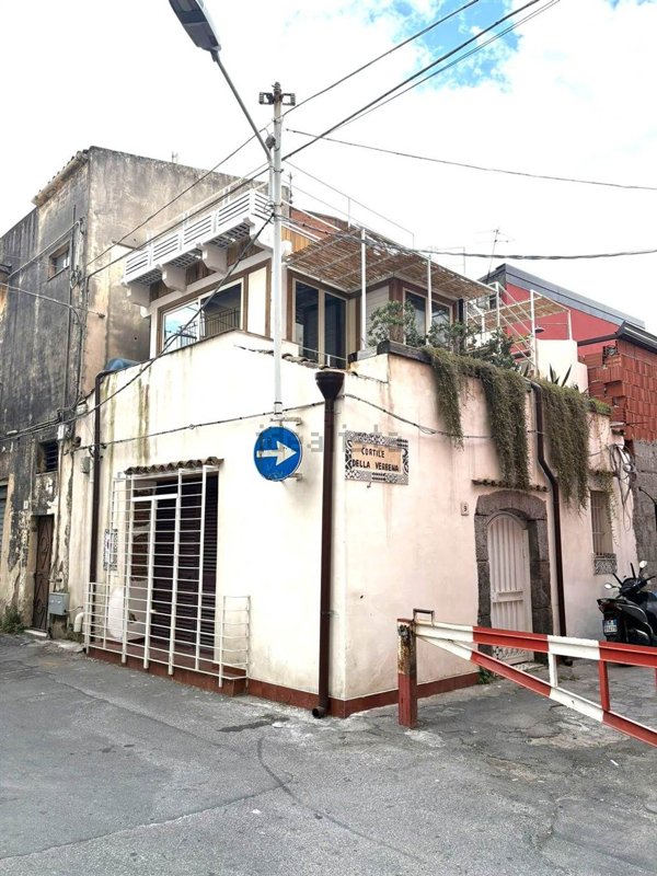 appartamento in vendita a Catania in zona Centro Storico