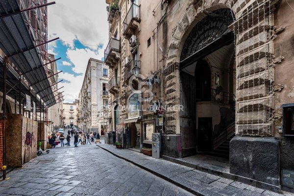 appartamento in vendita a Catania in zona Centro Storico