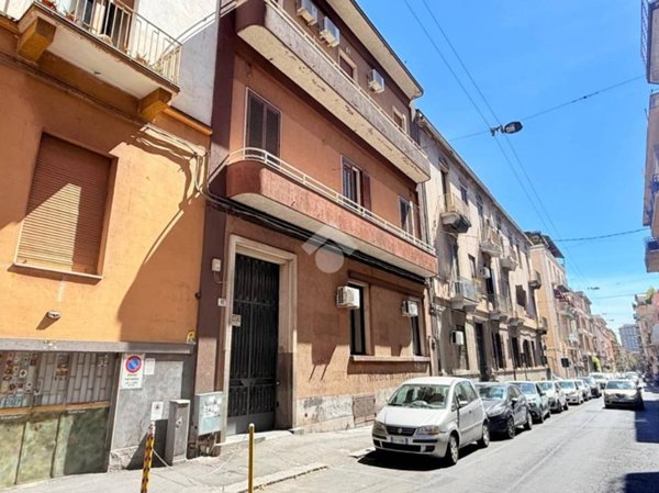 casa indipendente in vendita a Catania