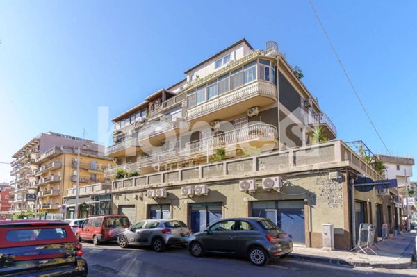 appartamento in vendita a Catania in zona Picanello