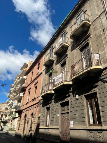 casa indipendente in vendita a Catania in zona Centro Storico