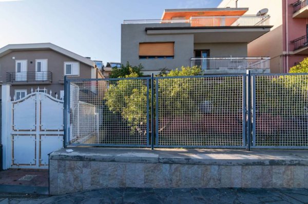 casa indipendente in vendita a Catania in zona Centro Storico