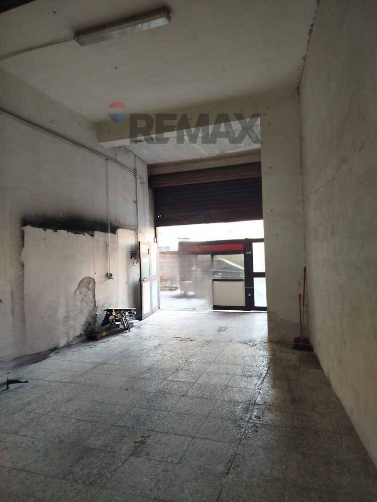 locale commerciale in vendita a Catania