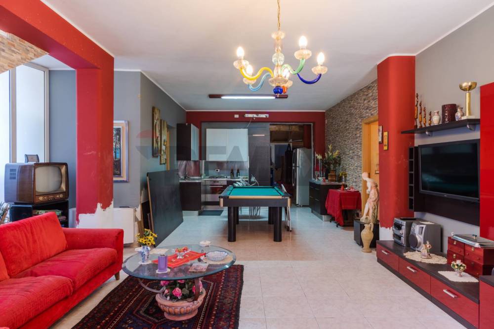 casa indipendente in vendita a Catania