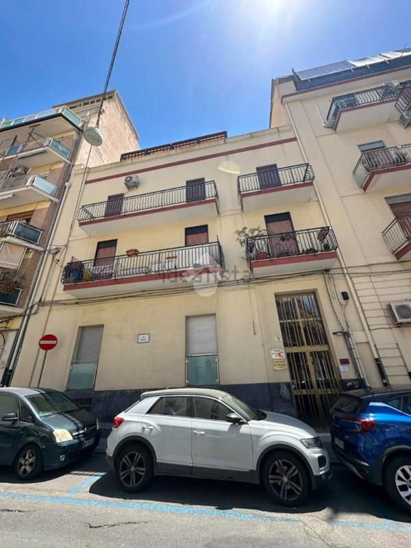 appartamento in vendita a Catania in zona Picanello