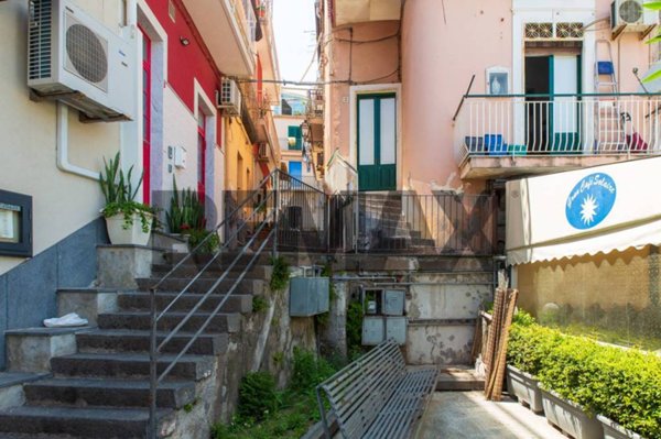 casa semindipendente in vendita a Catania