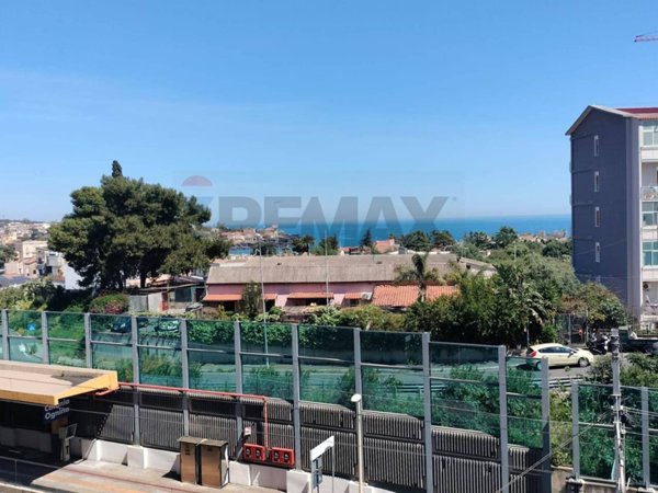 appartamento in vendita a Catania in zona Ognina