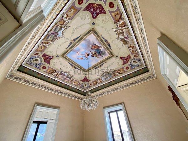 appartamento in vendita a Catania in zona Centro Storico