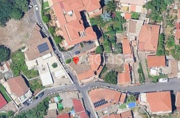 casa indipendente in vendita a Catania