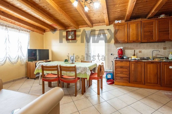 appartamento in vendita a Catania in zona Villaggio Sant'Agata