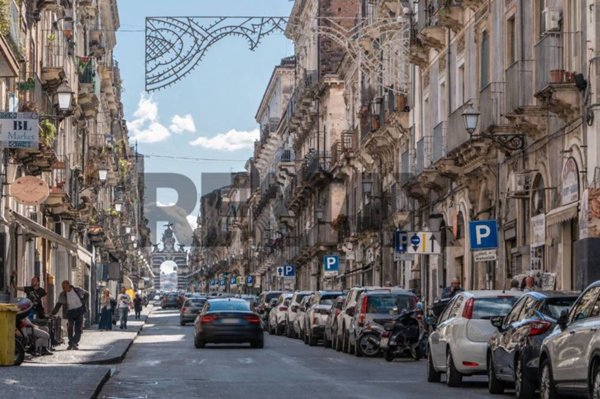 appartamento in vendita a Catania in zona Centro Storico