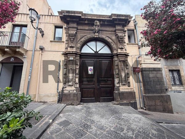 appartamento in vendita a Catania in zona Centro Storico