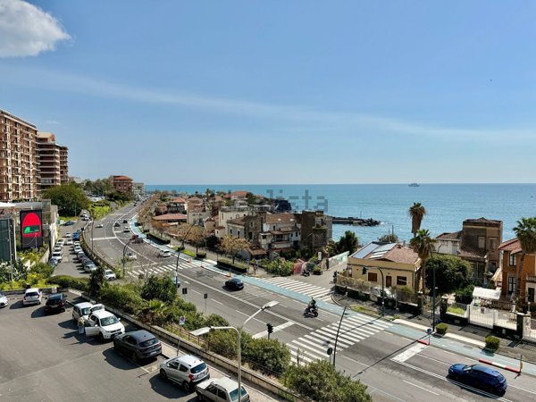 appartamento in vendita a Catania in zona Ognina