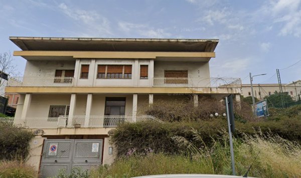 casa indipendente in vendita a Catania