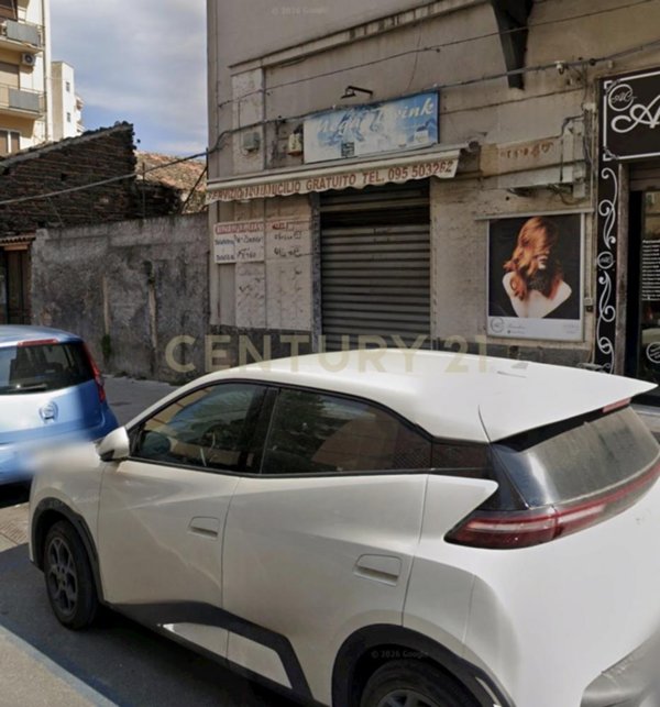 negozio in vendita a Catania in zona Borgo Sant'Agata