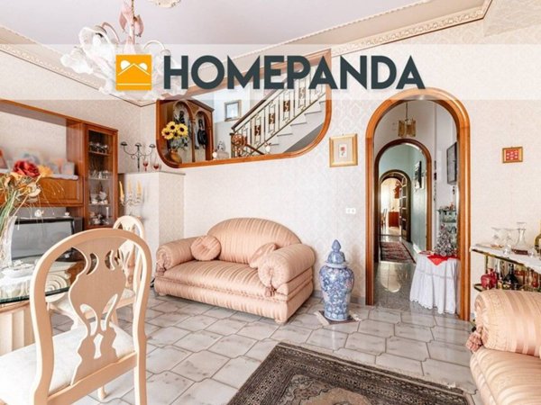 casa indipendente in vendita a Catania