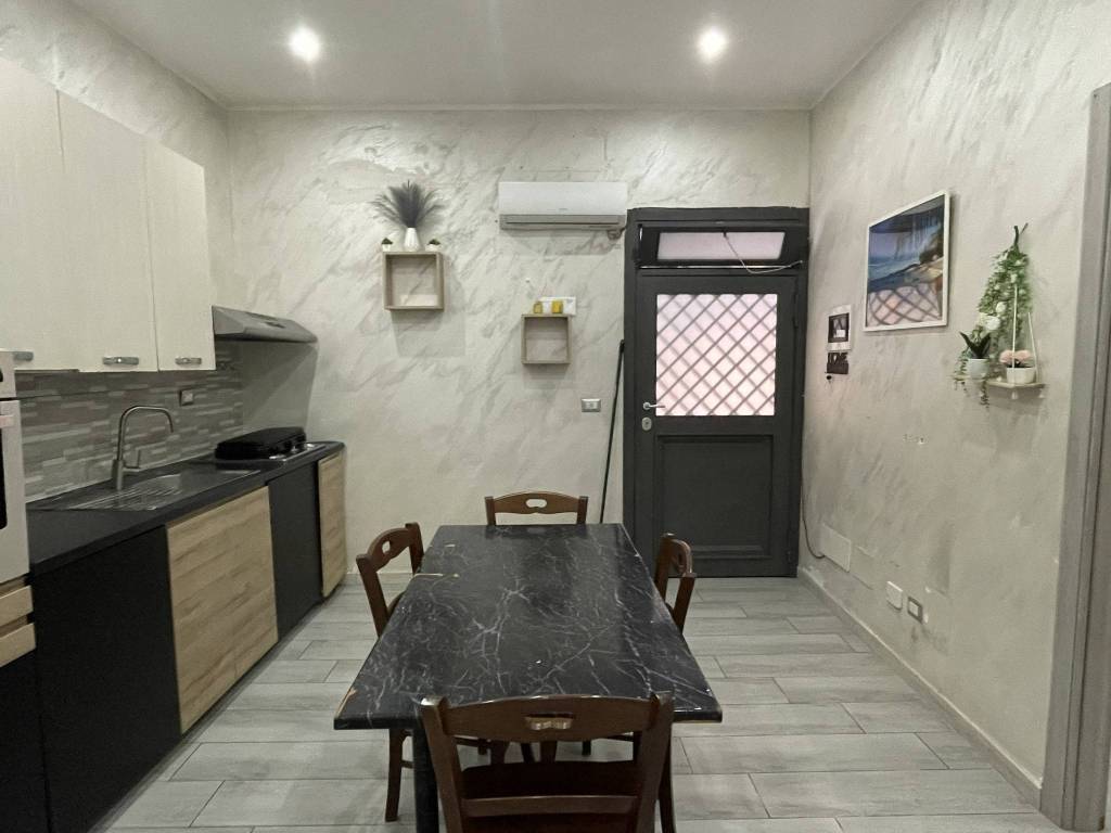 casa indipendente in vendita a Catania