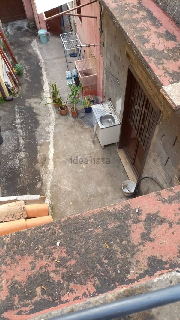 casa indipendente in vendita a Catania