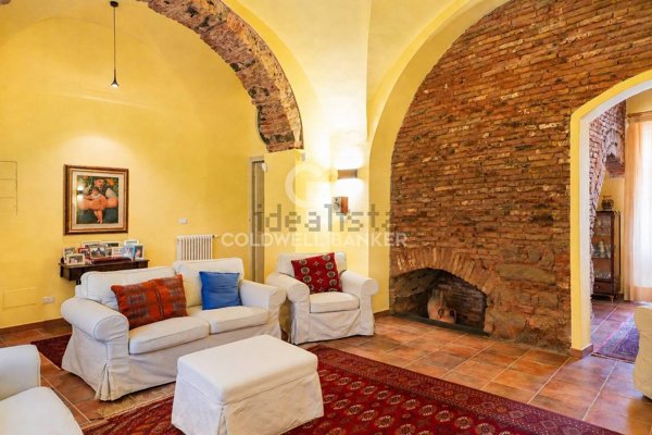 casa indipendente in vendita a Catania in zona Centro Storico