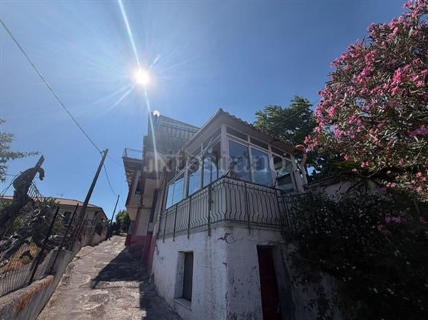 casa indipendente in vendita a Catania in zona Trappeto