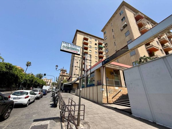 negozio in vendita a Catania in zona Centro Storico