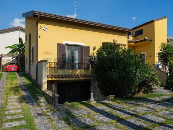 casa indipendente in vendita a Catania in zona San Nullo
