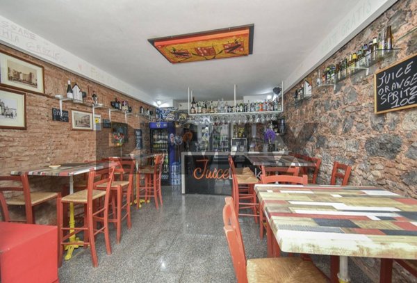 negozio in vendita a Catania in zona Centro Storico