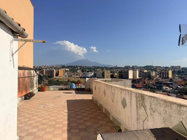 appartamento in vendita a Catania in zona Cibali
