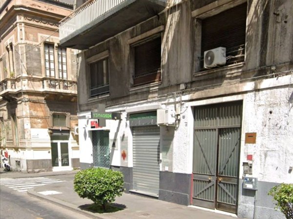 negozio in vendita a Catania in zona Picanello
