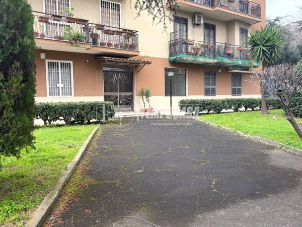 appartamento in vendita a Catania in zona Canalicchio
