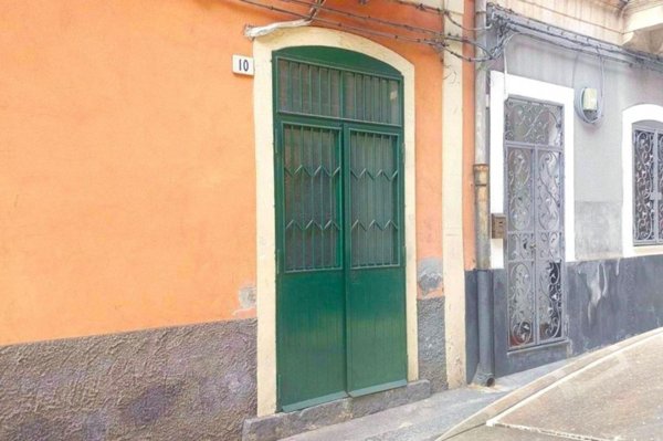appartamento in vendita a Catania in zona Centro Storico