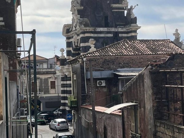 appartamento in vendita a Catania in zona Centro Storico