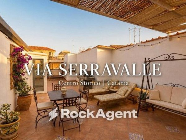 appartamento in vendita a Catania in zona Centro Storico
