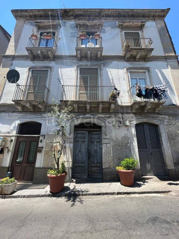 appartamento in vendita a Catania in zona Centro Storico