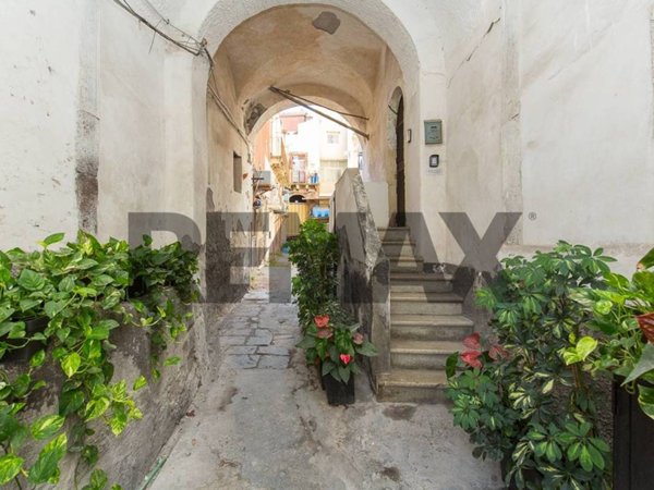 appartamento in vendita a Catania in zona Centro Storico